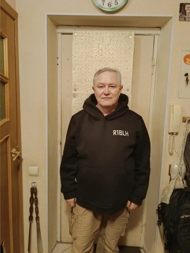 Отзыв Михаила R1BLH о теплом худи с позывным